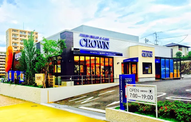 クラウン桃園店