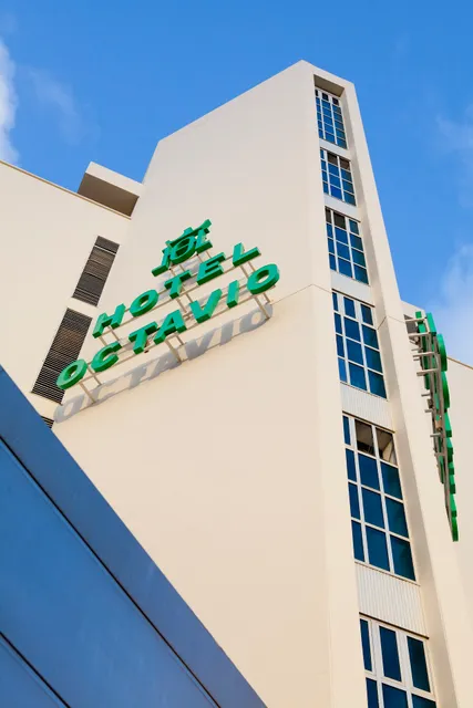 Hotel Mir Octavio