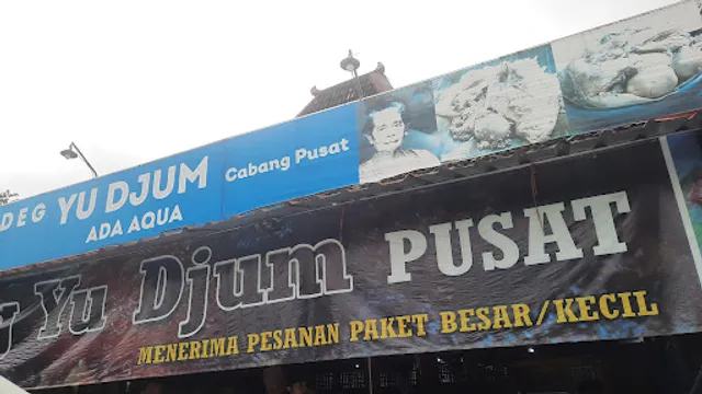 Gudeg Yu Djum Pusat Maguwo