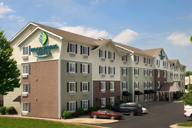 WoodSpring Suites Kansas City Liberty