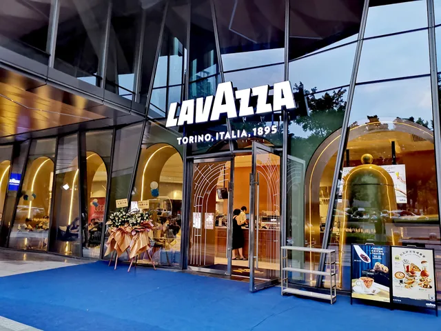 LAVAZZA