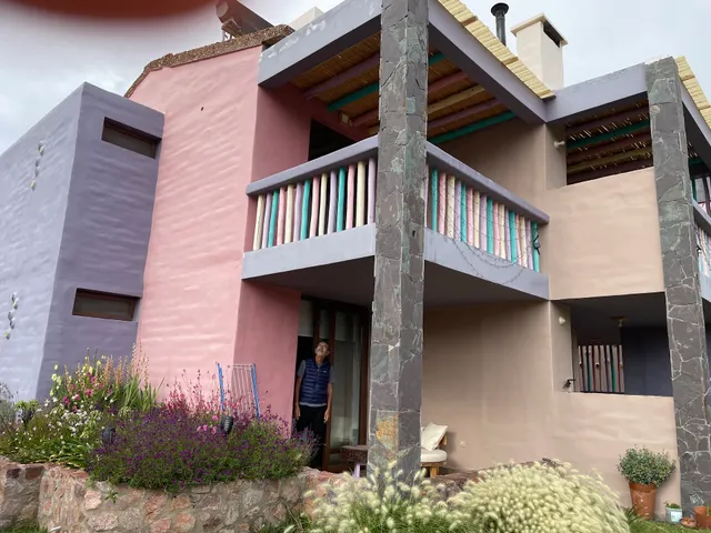 Tikay Humahuaca Refugio de Tierras