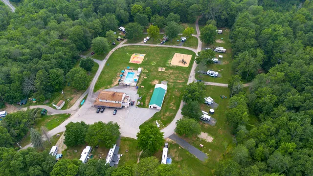 Spacious Skies Campgrounds - Walnut Grove