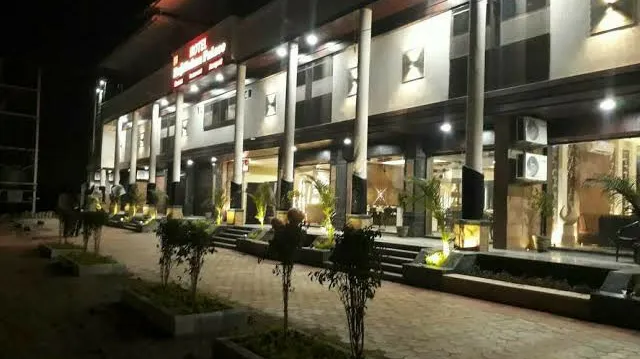 Hotel Rajmohan Palace