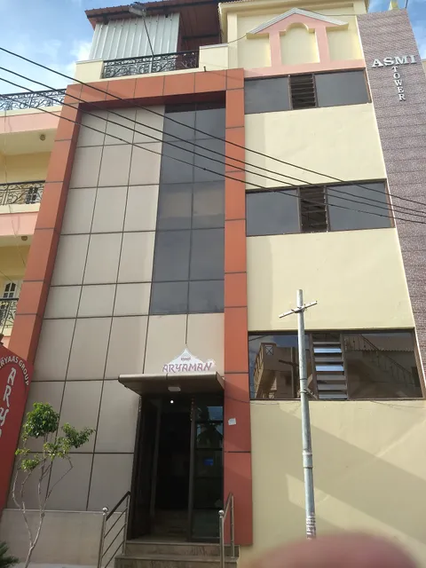 OYO 72743 ARYAMAN SERVICE APARTMENTS