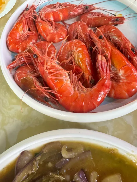 Xiao Dolphin Seafood Restaurant