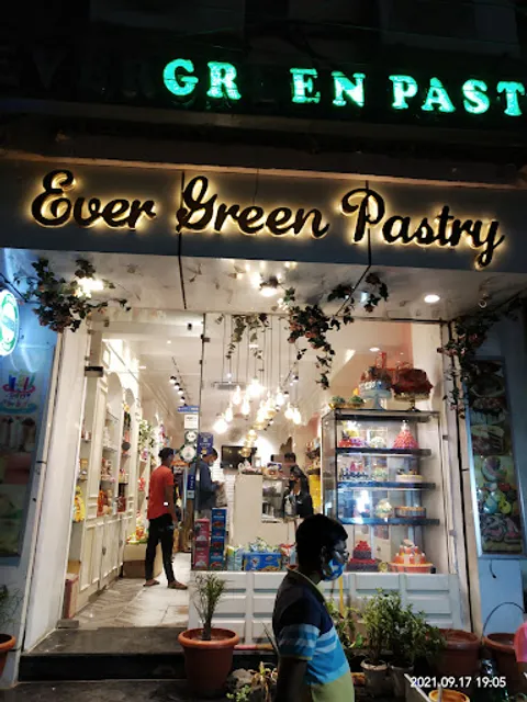 Ever Green Pastry