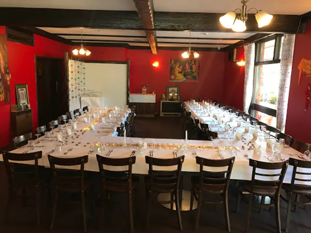 Overlander Indian Restaurant