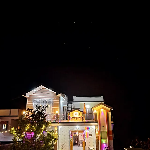 Shree Radhakrishn Home Stay