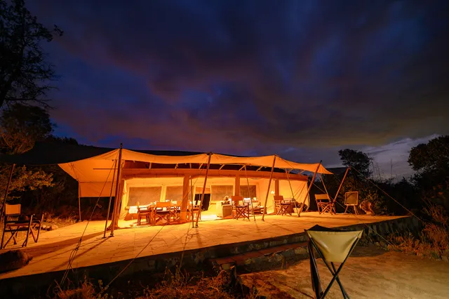 Moon's Camp - The Safari Series Lolldaiga