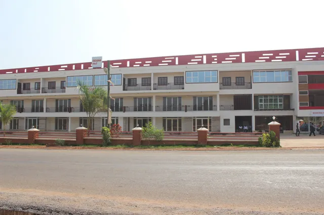 Oguaa Apartments & Lodging