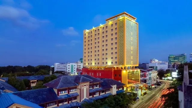 Best Western Plus Makassar Beach