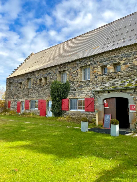 Le Pré Bossu, Hostellerie