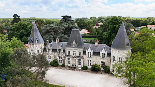 Chateau du bois de la Noe