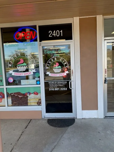 Cameo Cakes Bakery & RIver City Sweet Shop