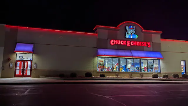 Chuck E. Cheese