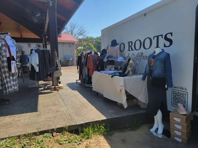 No Roots Boutique