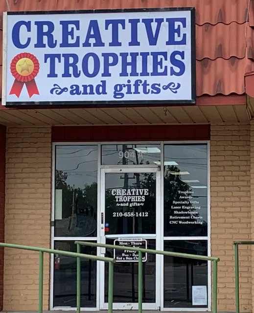 Creative Trophies and Gifts