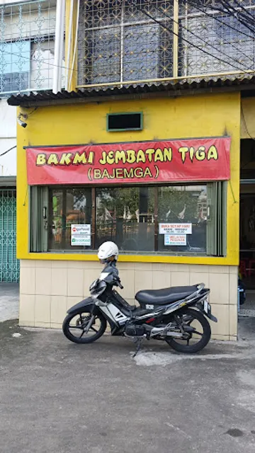 Bakmi Jembatan Tiga