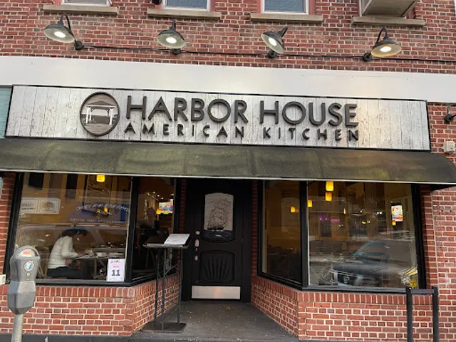 Harbor House Northport