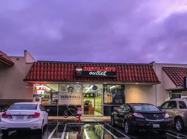 Distillers Outlet Liquor