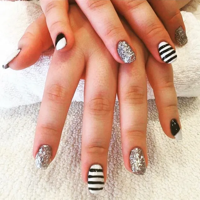 Mani 2 U - MOBILE NAIL SPA