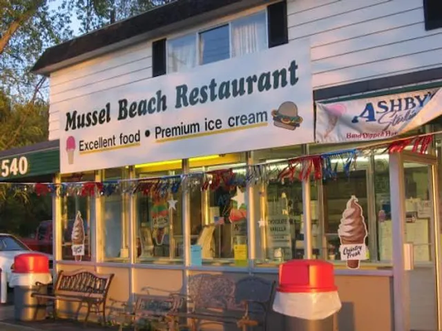 Mussell Beach Drive In Bay city Michigan