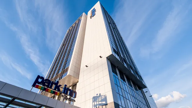 Park Inn by Radisson Kyiv Troyitska