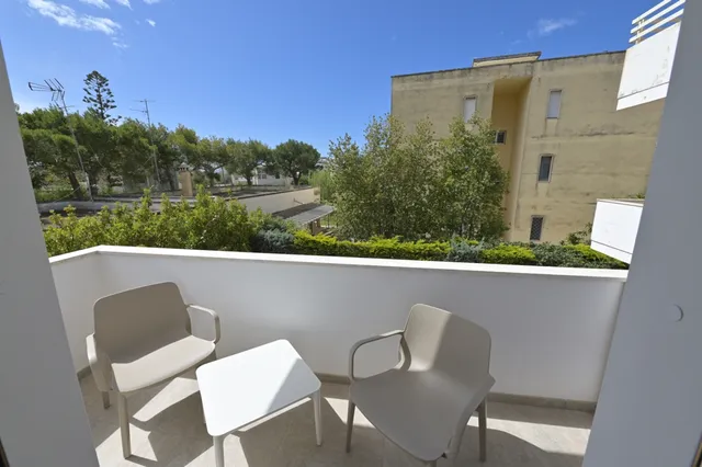 LA BELLA VITA Guest House