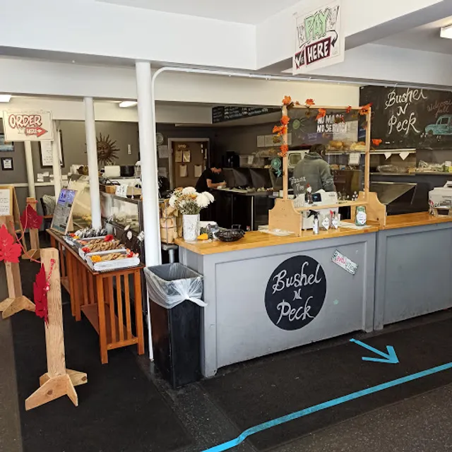 Bushel 'N Peck