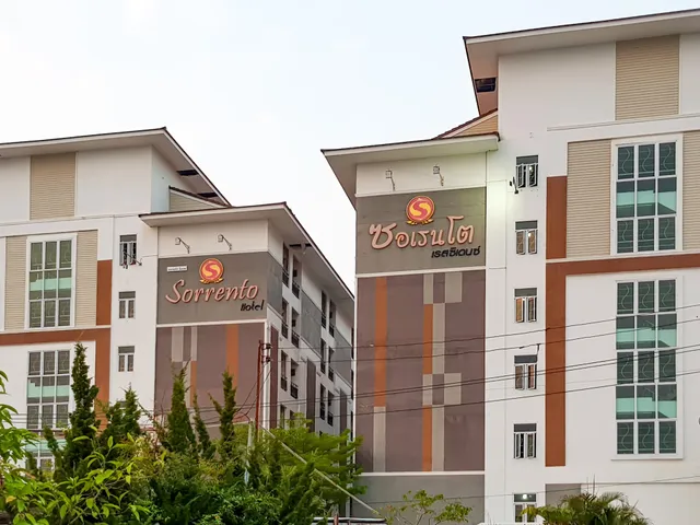 Sorrento hotel and residence