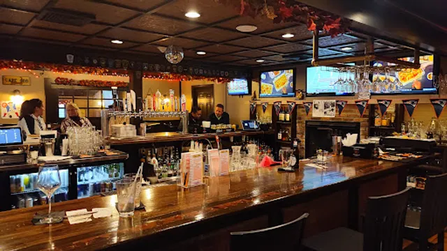 The Local Tavern and Grille
