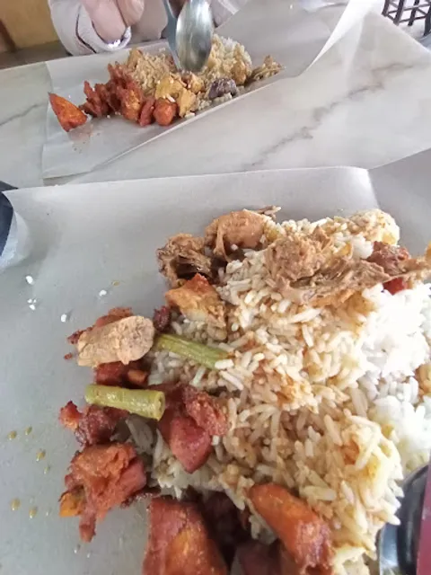 Nasi Kak Wok Taman Sari