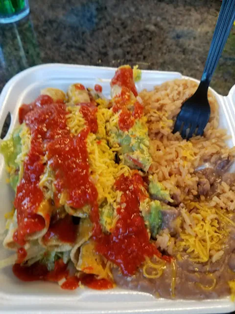 Robertito's Taco Shop