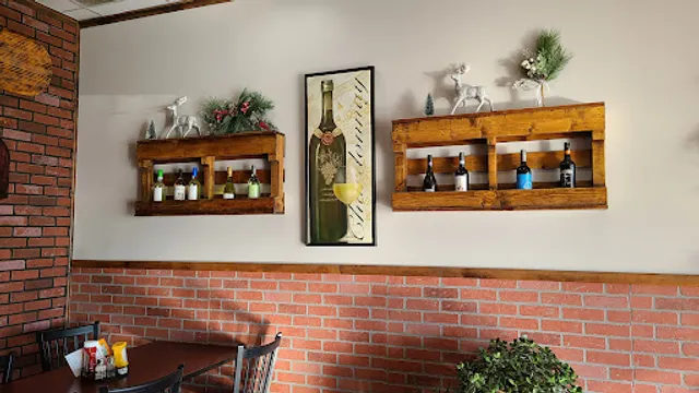 Nayeli's Pizza & Restaurant