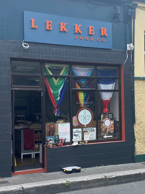 Lekker Food Collection