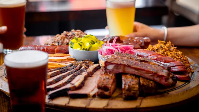 Barrel & Bones Craft Bar & Smokehouse