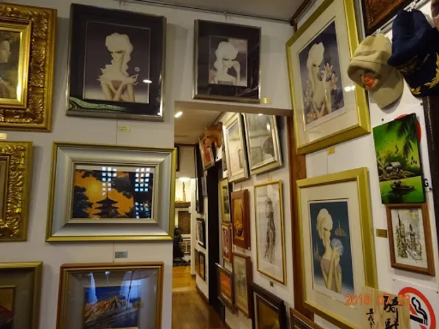 Hongo Art Antiques Museum