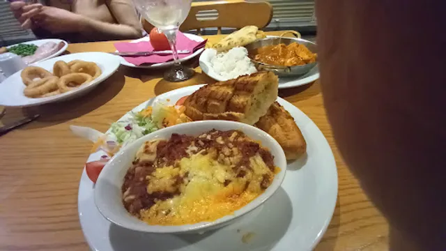 The Three Horseshoes Inn