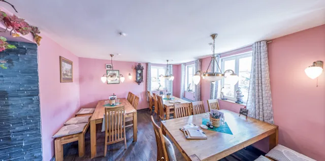 tina’s trollingerstub’