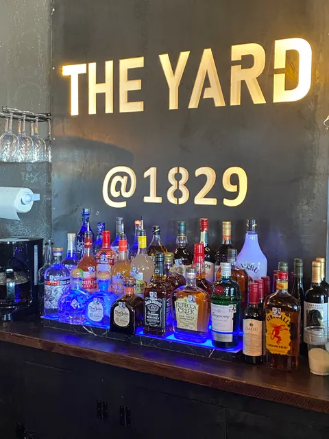 The Yard @ 1829