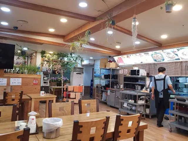 일산봉이칼국수 쭈꾸미보쌈