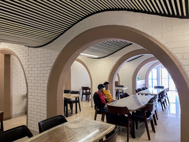 Fish & Barrel Restaurant