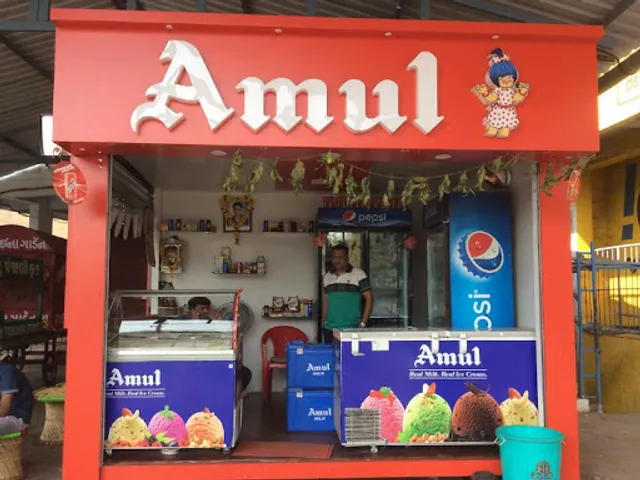 Amul Parlour