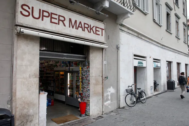 Bangla Supermarket Pisa