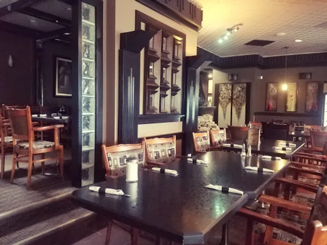 Mr Ribs Family Restaurant & Lounge