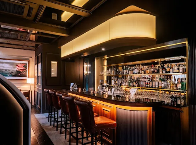 Tina's Sathorn - New Orleans Restaurant