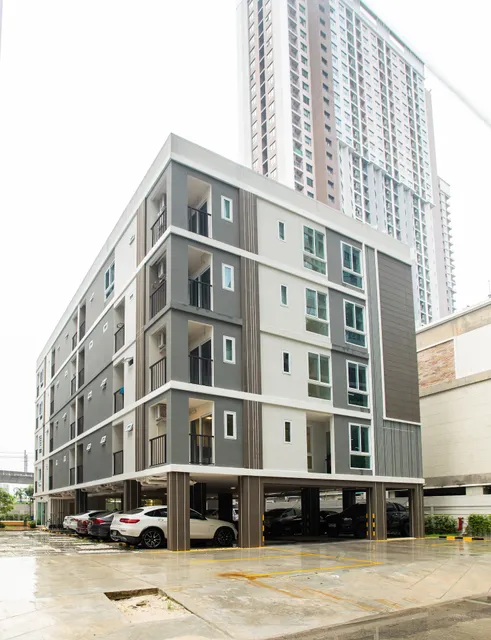 Zayn Express & Suites