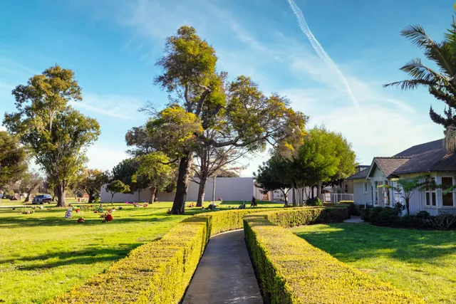 Roosevelt Memorial Park Cemetery