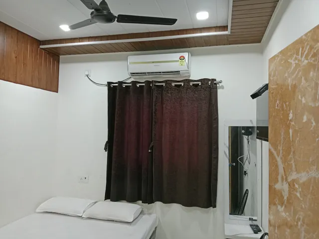 Nisarg Loading & RK Bar and Restaurant